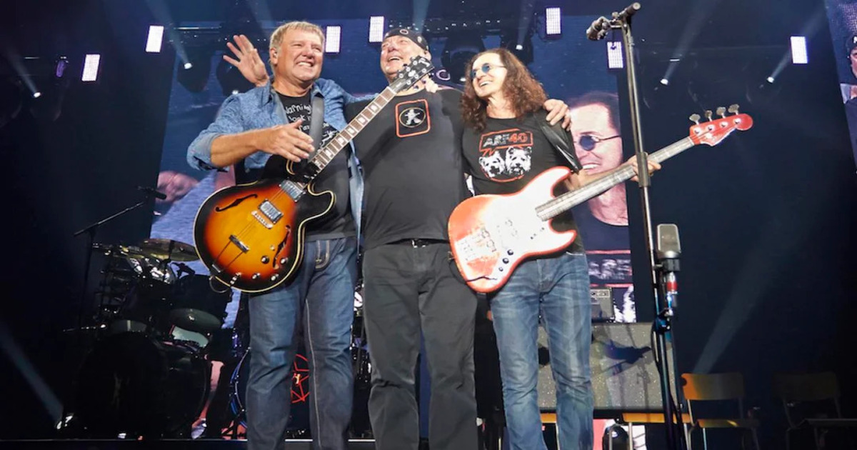 Neil Peart no último show com o Rush no Forum em 2015